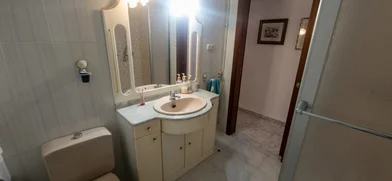 Shared room at Passeig de la Ciutadella, 16, esc. 0 1º 2, image 15 of 18