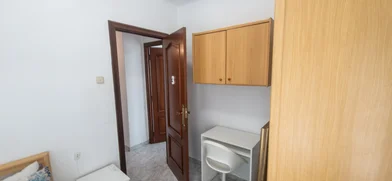 Shared room at Passeig de la Ciutadella, 16, esc. 0 1º 2, image 3 of 18