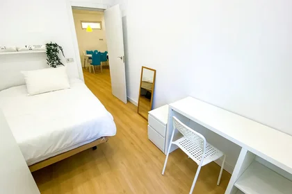 Habitación compartida en Paseo de Extremadura, 72, esc. 0 1º 2, imagen 19 de 24