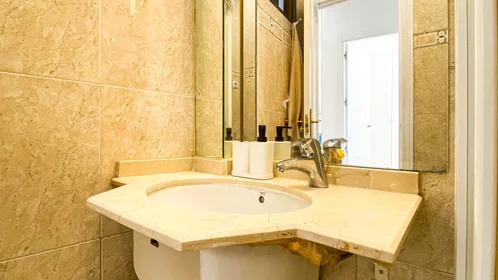 Habitación compartida en Paseo de Extremadura, 72, esc. 0 1º 2, imagen 7 de 24