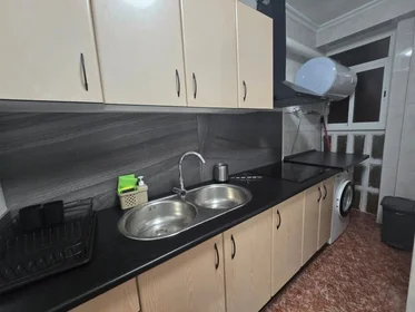 Habitación compartida en Barriada la Palmilla, 5, esc. 0 4º 4.2, imagen 11 de 37