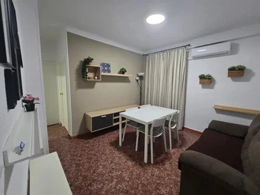 Habitación compartida en Barriada la Palmilla, 5, esc. 0 4º 4.1, imagen 32 de 36