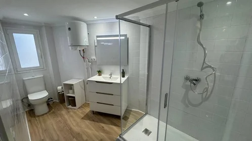 Shared room at Carrer Mestre Marçal, 7, esc. 0 4º 0, image 13 of 26