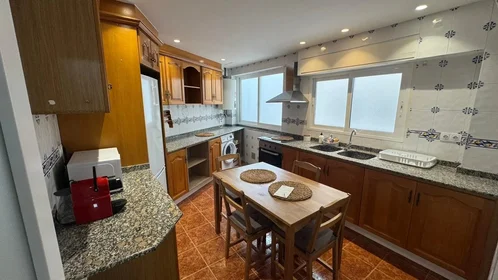 Shared room at Carrer Mestre Marçal, 7, esc. 0 4º 0, image 18 of 26