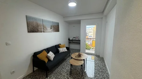 Shared room at Carrer Mestre Marçal, 7, esc. 0 4º 0, image 25 of 26