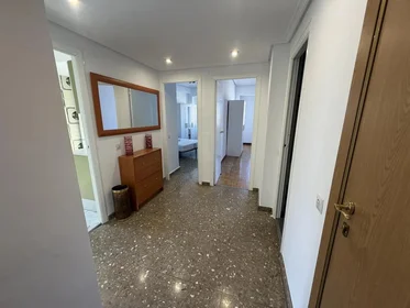 Shared room at Calle Marqués de la Ensenada, 38, esc. 0 7º 3. 1, image 13 of 16