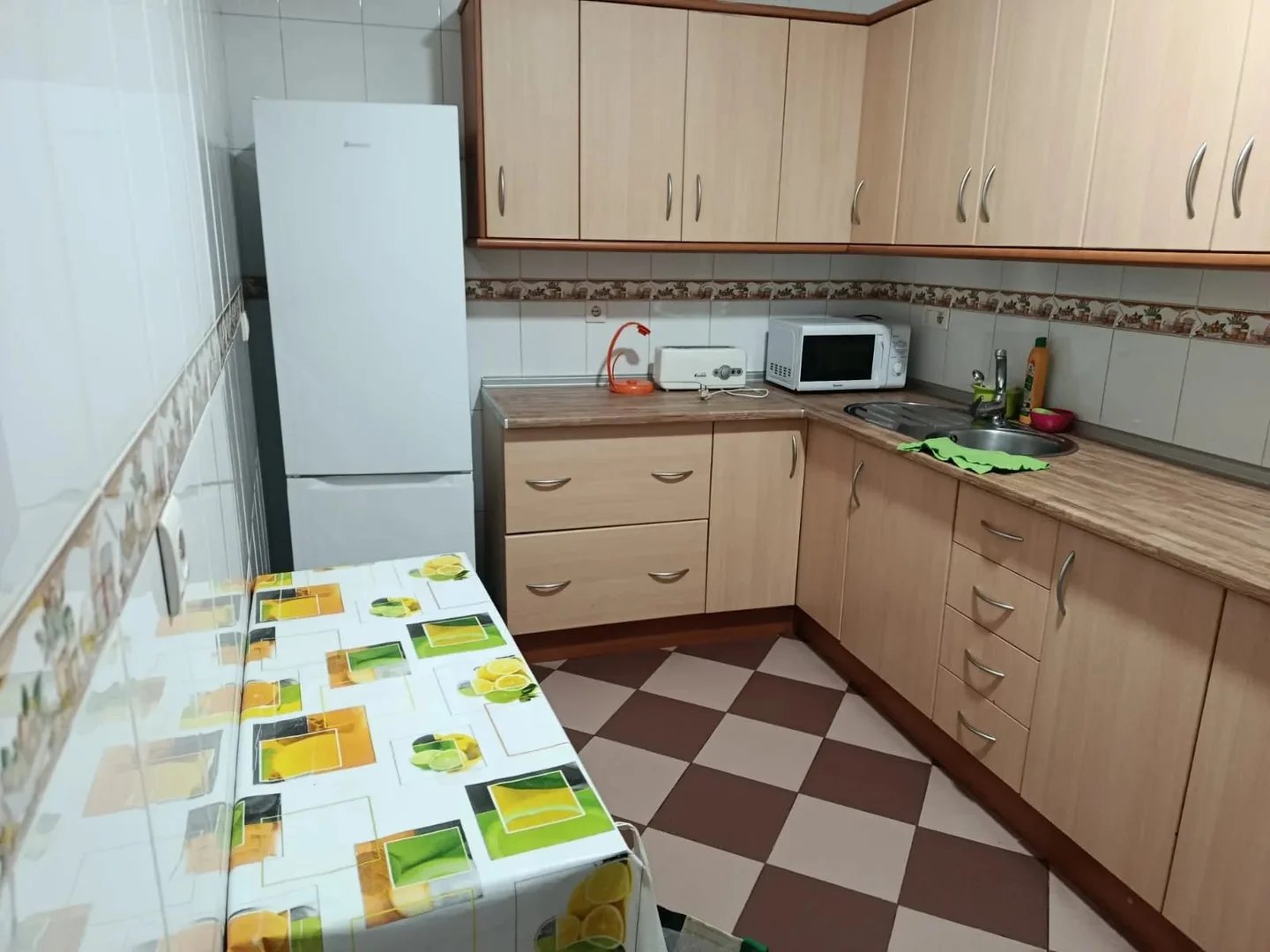 Chambre d'étudiant confortable et spacieuse dans 