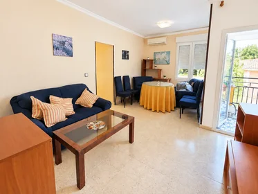 Shared room at Pasaje de Francisca Alba, 2, esc. 0 2º III, image 12 of 15