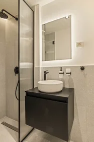Logement entier à Mpotasi, Athens, image 8 de 10