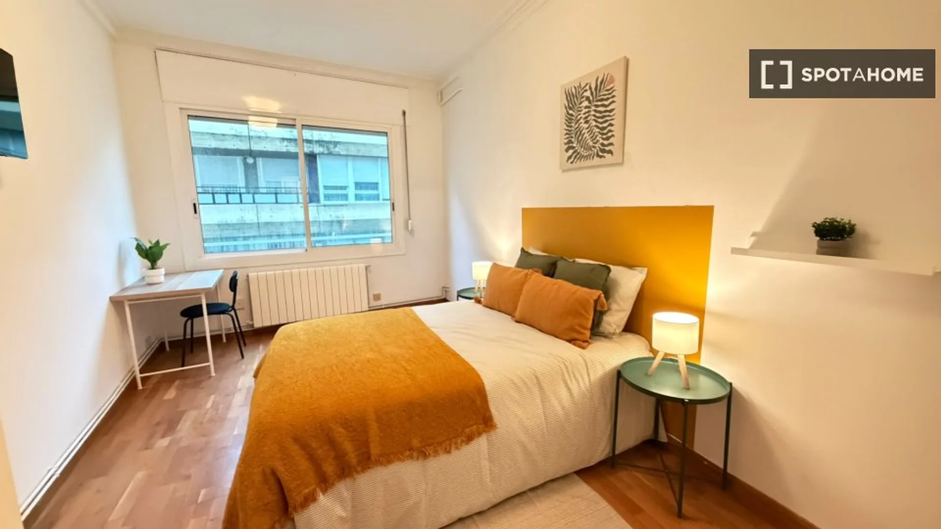 Chambre à louer dans un appartement d'étudiant à , entièrement meublée