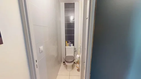Özel oda konumu Rue de l'Ukraine, Fontaine Lestang-Bagatelle-Papus, 8 9 görüntüsü
