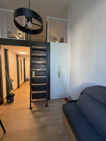 Entire apartment at Bolesława Prusa, Śródmieście, image 7 of 10