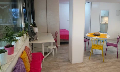 Apartamento inteiro em Vodnikova cesta 2, imagem 8 de 15
