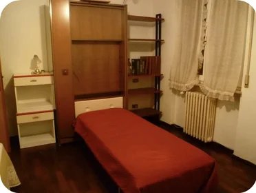 Dairenin tamamı konumu Via Ernesto Bonaiuti 15, 10 11 görüntüsü
