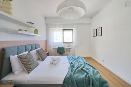 Chambre privée à Areeiro - R. Jorge Castilho, 10A, image 40 de 46