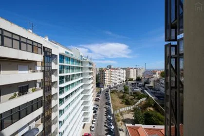 Chambre privée à Areeiro - R. Jorge Castilho, 10A, image 46 de 46
