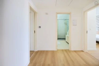Chambre privée à Areeiro - R. Jorge Castilho, 10A, image 27 de 46