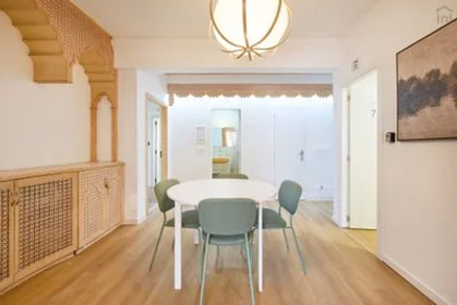 Chambre privée à Areeiro - R. Jorge Castilho, 10A, image 13 de 46