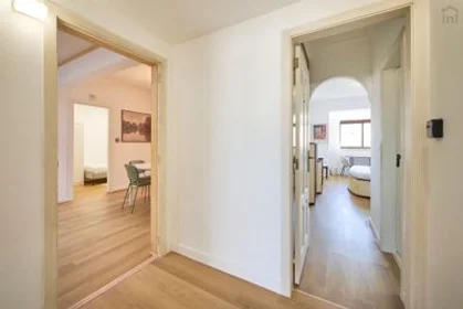Chambre privée à Areeiro - R. Jorge Castilho, 10A, image 29 de 46