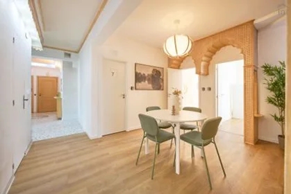 Chambre privée à Areeiro - R. Jorge Castilho, 10A, image 12 de 45