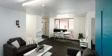 Logement entier en résidence à 19 Cooinda Street, Bruce ACT 2617 Australia, image 2 de 32
