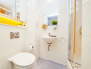 Private room in residence at Moorside Rd, Winchester SO23 7RX, United Kingdom             , image 5 of 20