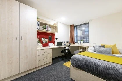 Private room at 80 Hoyle St, Sheffield S3 7LG, UK, image 1 of 10