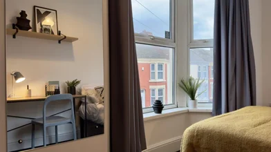 Entire apartment in residence at 126 Empress Rd, Kensington, Liverpool L7 8SF, UK , image 14 of 18