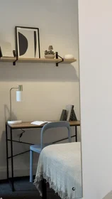 Entire apartment in residence at 126 Empress Rd, Kensington, Liverpool L7 8SF, UK , image 8 of 18