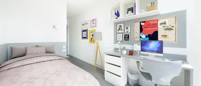Private room at 46 Thurston Rd, London SE13 7SD, United Kingdom, image 1 of 10