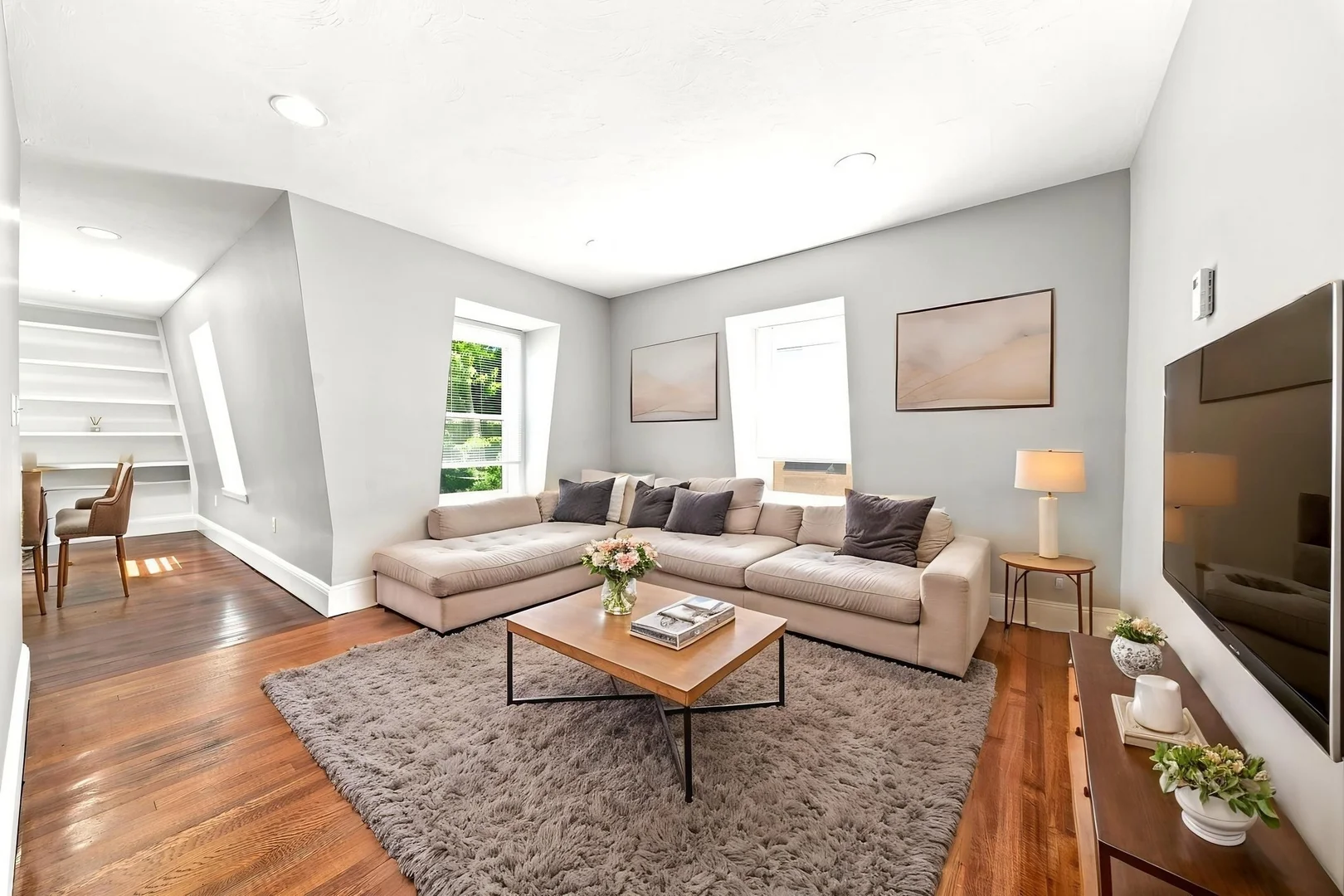 113, Pierce, Unit 2, Hyde Park, Boston, MA, 02136