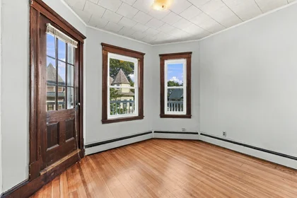 Całe miejsce w rezydencji 90, Sawyer Ave., Unit 3, Dorchester, Boston, MA, 02125, obraz 7 23