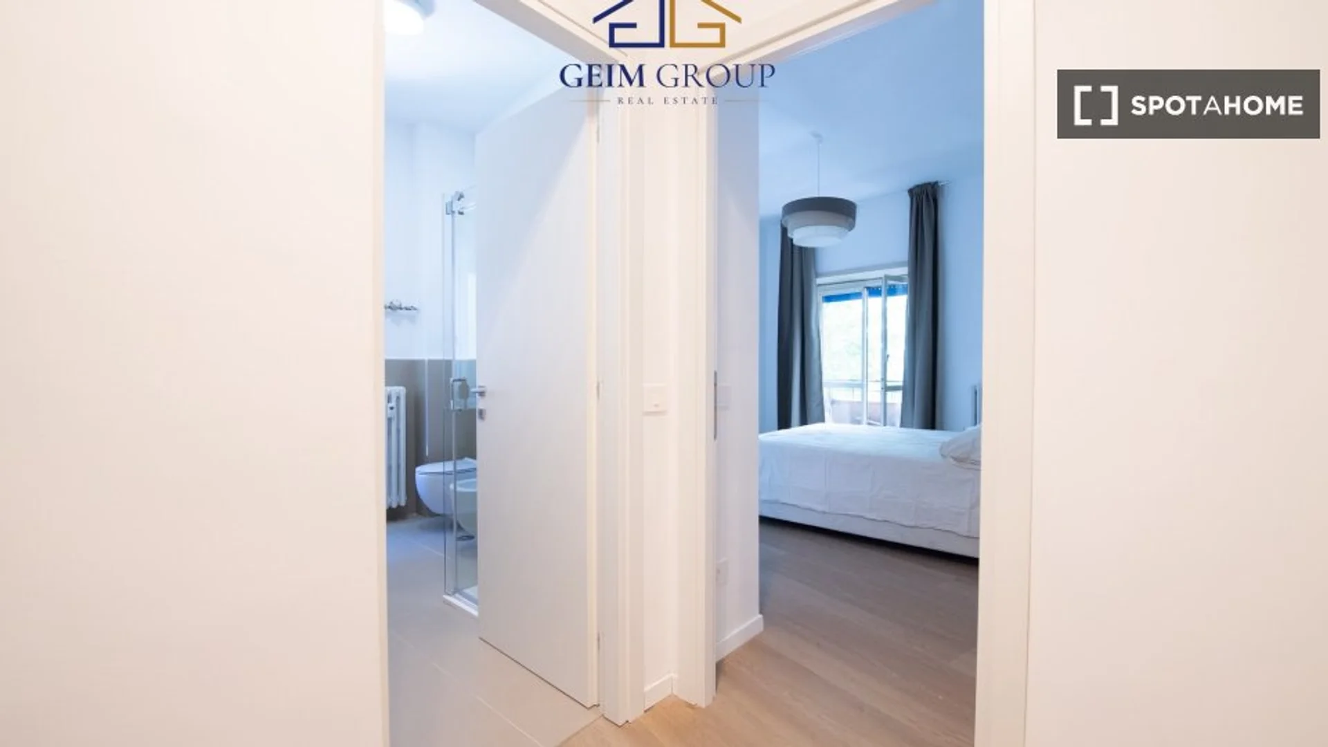 Quarto de estudante económico com localização conveniente em 