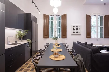 Chambre privée à Carrer de l'Escorial, image 17 de 49