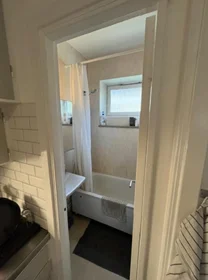 Entire apartment at Sandbackegången 3A, image 9 of 11