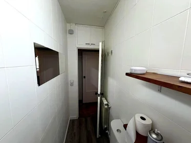 Stanza condivisa in Calle Corregidor Mendo de Zúñiga, 14, esc. 0 3º 2, immagine 14 di 15
