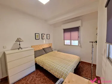 Habitación compartida en Barriada la Palmilla, 5, esc. 0 4º 4.3, imagen 34 de 46