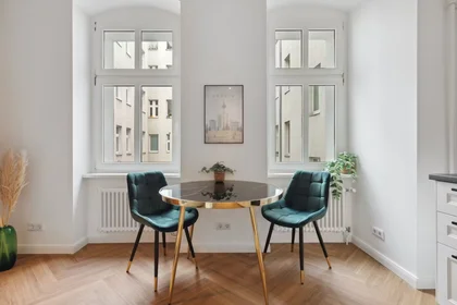 Logement entier à Stettiner Straße, Mitte, image 3 de 10