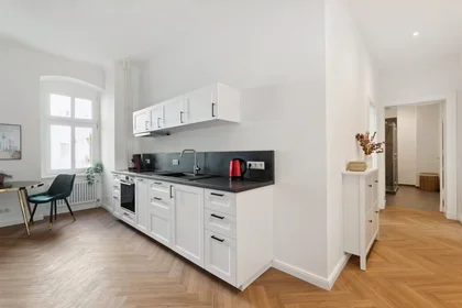 Logement entier à Stettiner Straße, Mitte, image 7 de 10