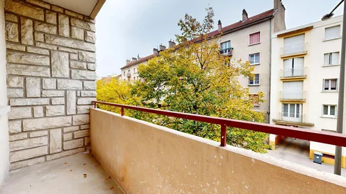 私人房间 在 12 Rue Charles Dumont, 21000 Dijon, France, 21的图像3