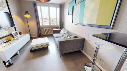 Stanza privata in 361 Bis, 361 Rue Garibaldi, 69007 Lyon, France, immagine 14 di 18