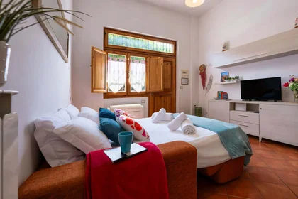Całe miejsce Via Maria Malibran, 50127 Firenze FI, Italy, obraz 22 27