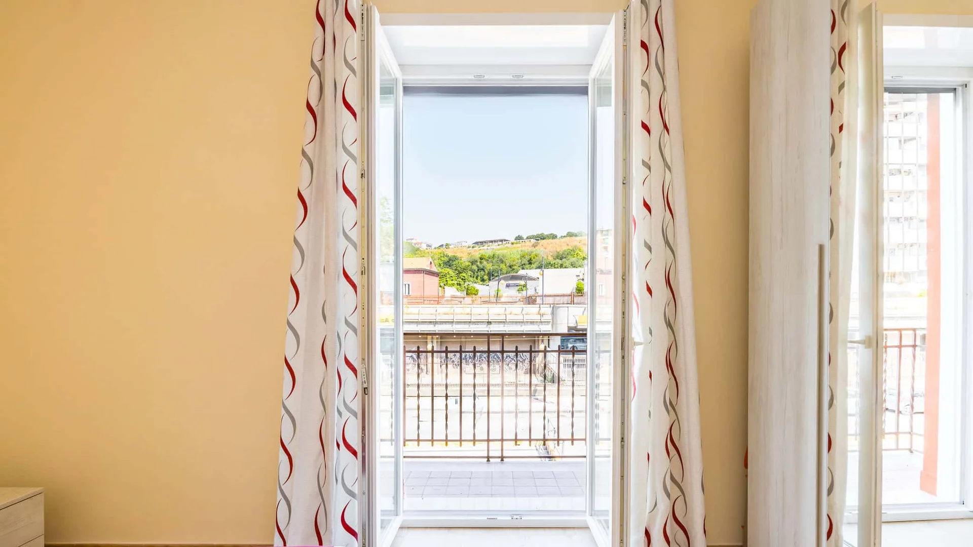 Via Nuova Poggioreale, 151D, 80143 Napoli NA, Italy