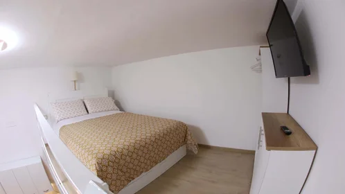 Gesamte Unterkunft in der Via Plinio, 4, 80124 Napoli NA, Italy, bild 1 von 10