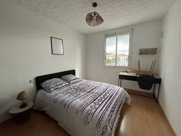 Quarto privado em Perpignan, 66100, imagem 2 de 7
