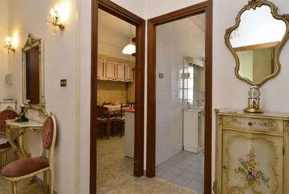Quarto privado em via delle arniche, imagem 10 de 15