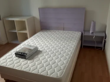 Habitación privada en Rue Contrescarpe, imagen 6 de 9