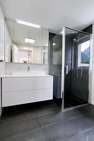 Private room at Kranebitter Allee, image 16 of 23