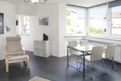 Logement entier à Bilker Allee, Unterbilk, image 6 de 10