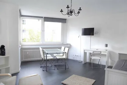 Logement entier à Bilker Allee, Unterbilk, image 8 de 10